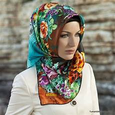 Armine Scarf