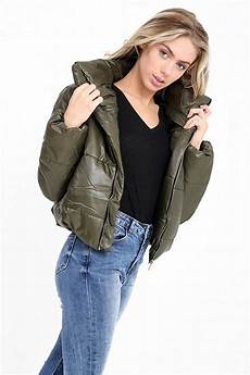 Cropped Puffer Jacket