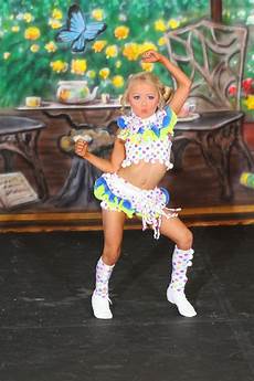 Girls Sportswears
