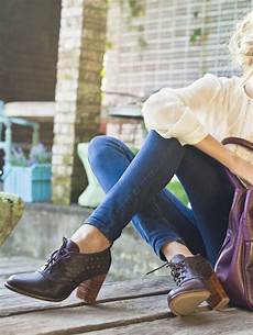High-Heeled Shoes
