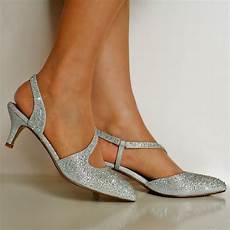 Low-Heeled Shoes