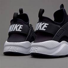Puma Running Shoes