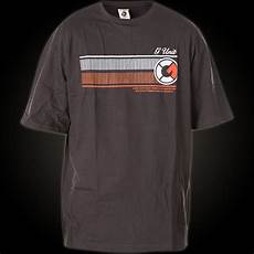 Short-Sleeved Shirts