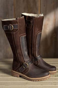 Sporting Shoes