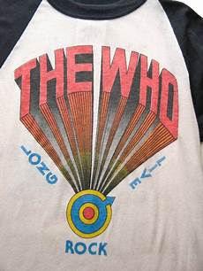 T-Shirt V Neck